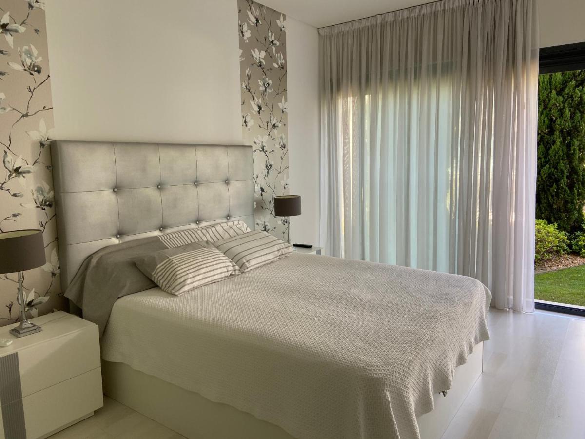 Cavalo Preto Luxury Beach Apartment *