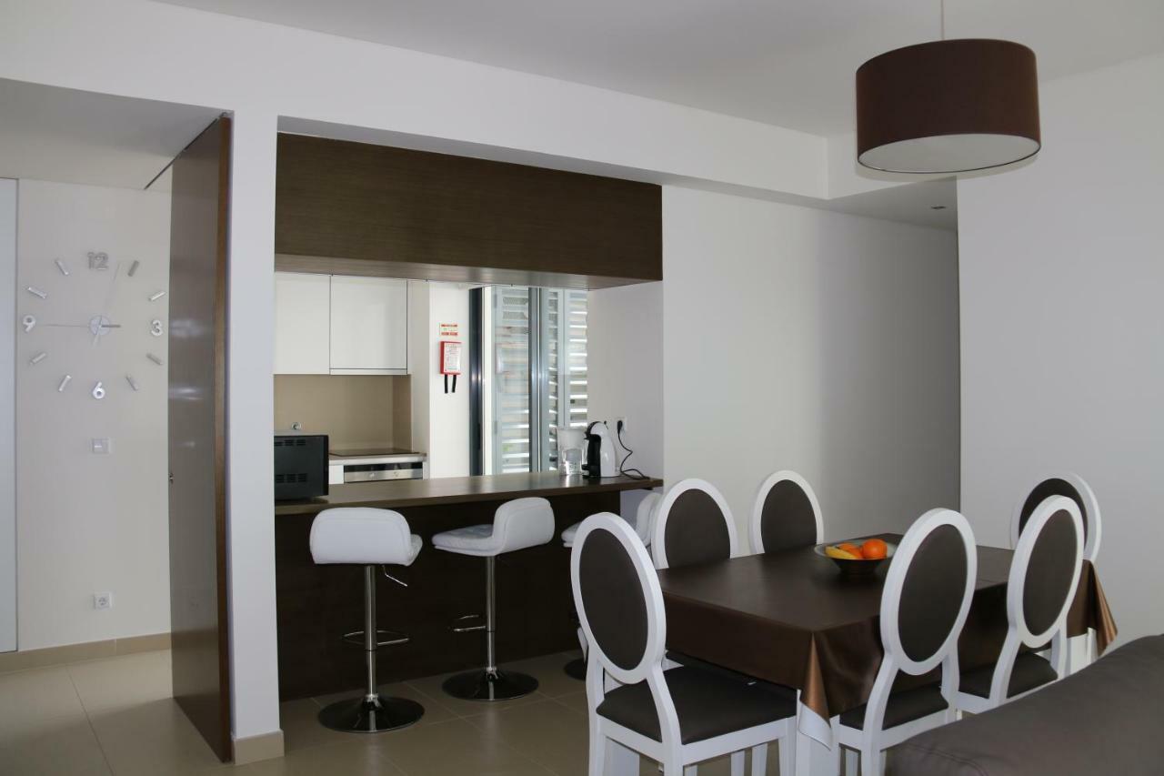 Apartment Cavalo Preto Luxury Beach