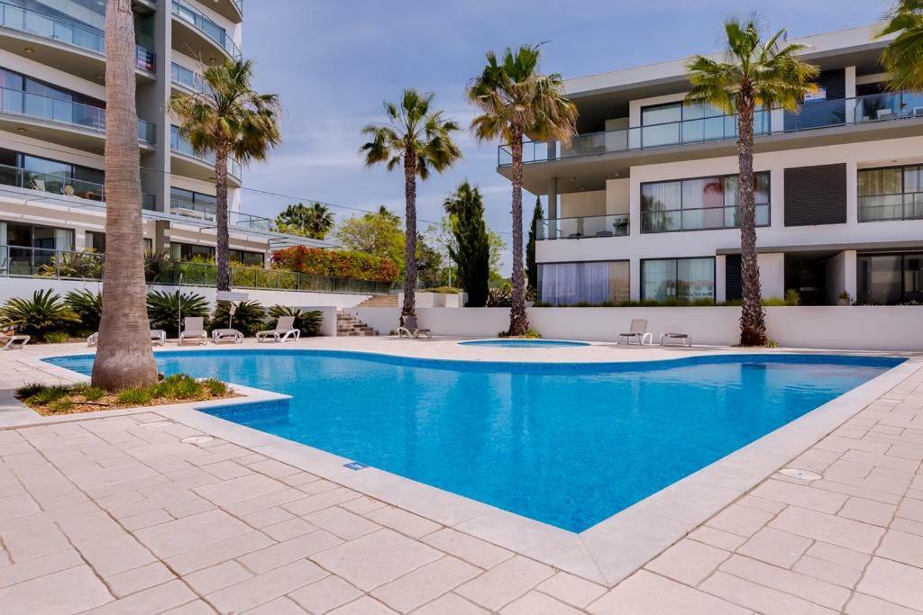 Cavalo Preto Luxury Beach *
