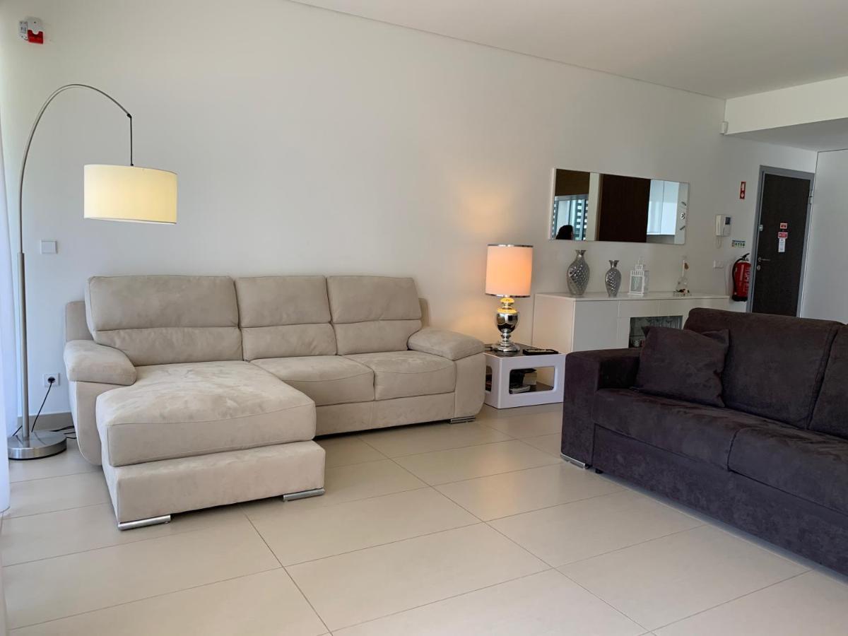 Apartment Cavalo Preto Luxury Beach